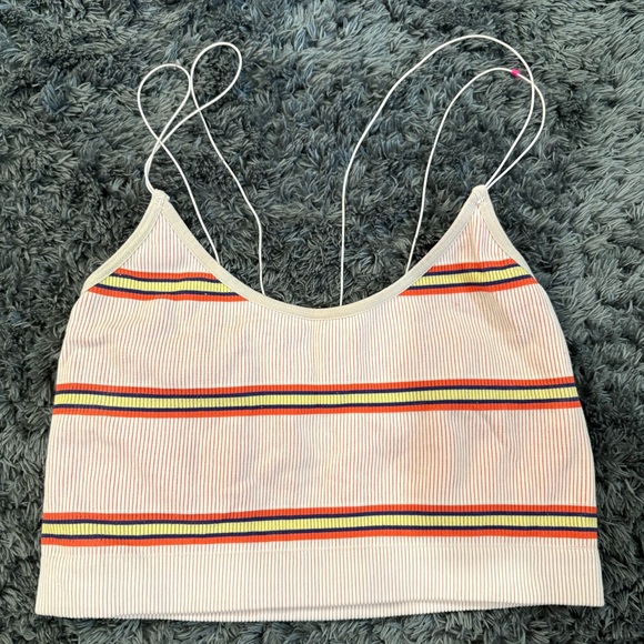 Urban Outfitters Striped and Solid Crop Tops Set - Picture 6 of 9